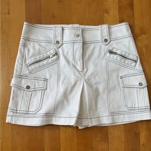 Cache White Skort with Contrast Topstitching